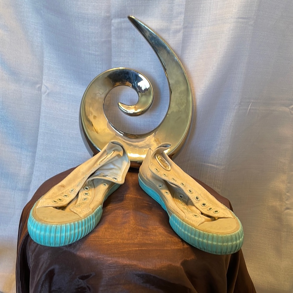 PF Flyers posture foundation
